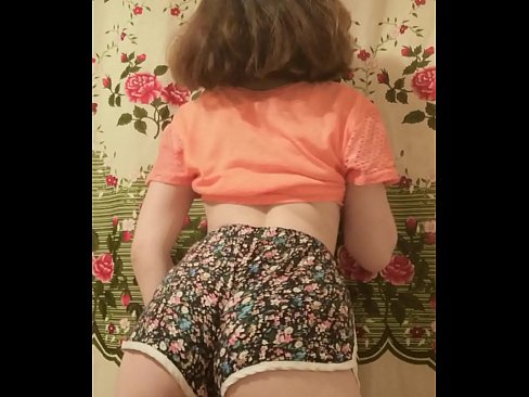 ❤️ سیکسی نوجوان بیب کیمرے پر اپنی شارٹس اتار رہی ہے۔ ❤ مقعد ویڈیو پر ur.pornovore.ru